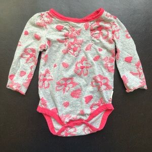 Burt’s Bees Baby Onesie
